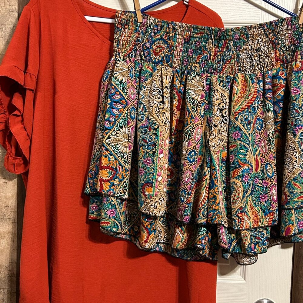 SHEIN CURVE 4X Skort Set. (1214)